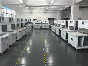 貼合機(jī)安裝區(qū)